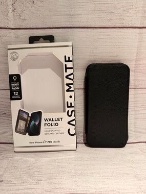 case-mate Black Wallet Folio Case for iPhone 6.7" Pro - Genuine Leather